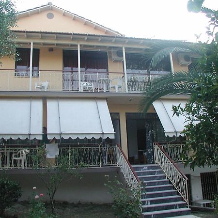 Ferienwohnung Gardelis Gardens Benitses  Exterior foto
