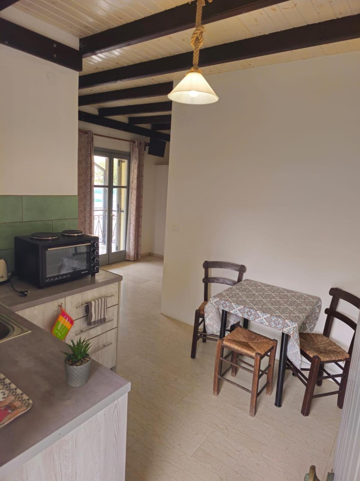 Ferienwohnung Gardelis Gardens Benitses  Zimmer foto