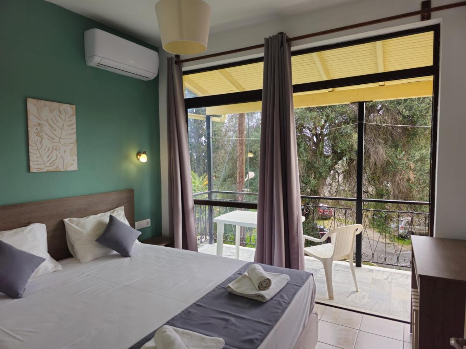 Ferienwohnung Gardelis Gardens Benitses  Zimmer foto