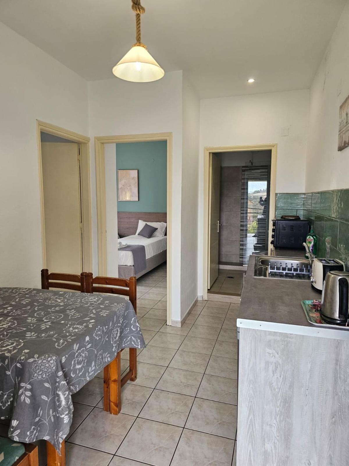 Ferienwohnung Gardelis Gardens Benitses  Zimmer foto